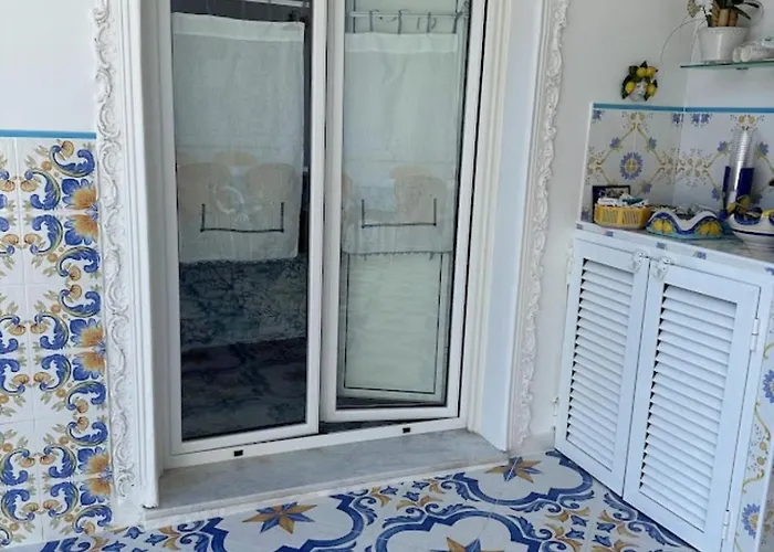 Casa Fiorellina -positano * ポジターノ